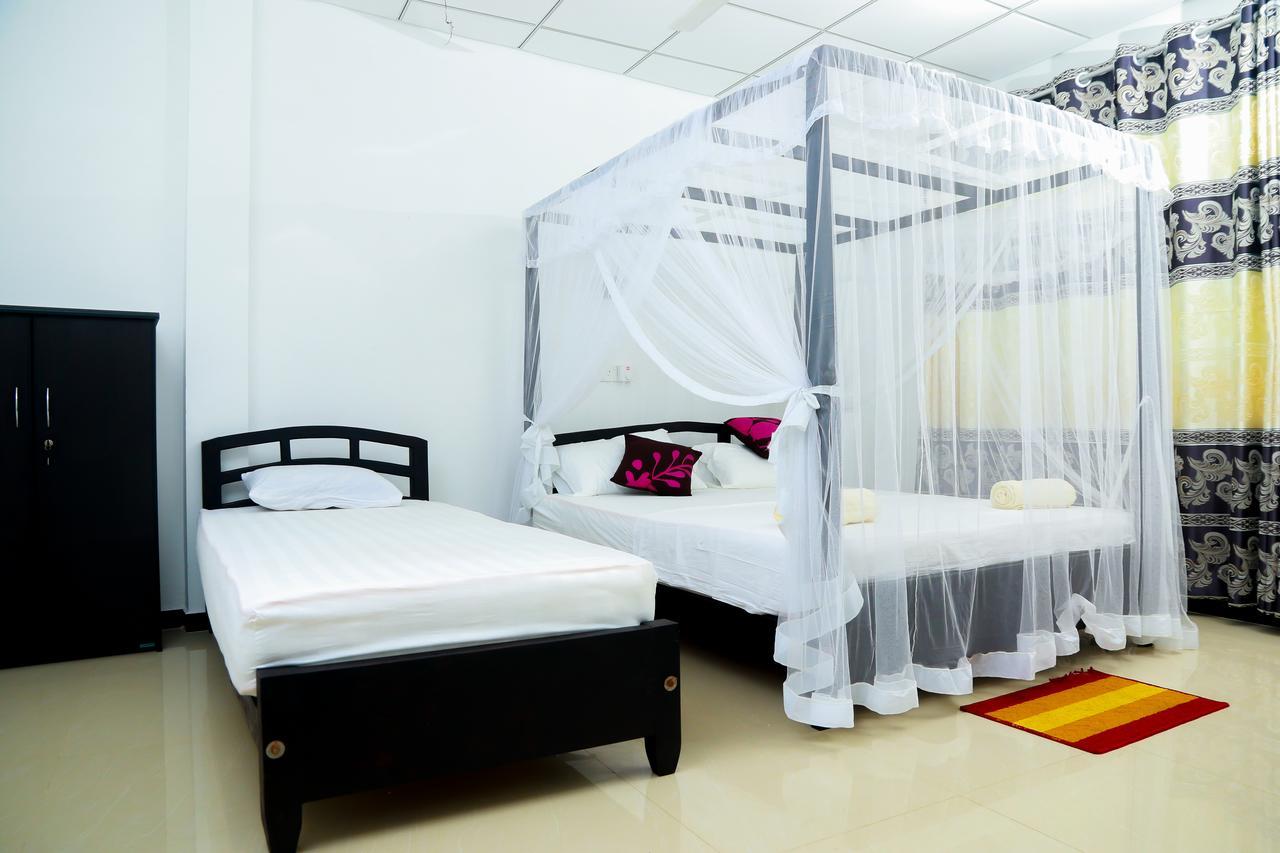 Anila Beach Inn Tangalle Kültér fotó